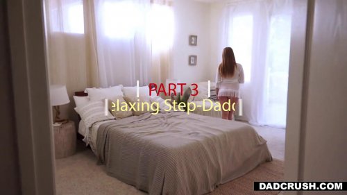 Сисястая девушка на кастинге получила член мужика в бритую дырку